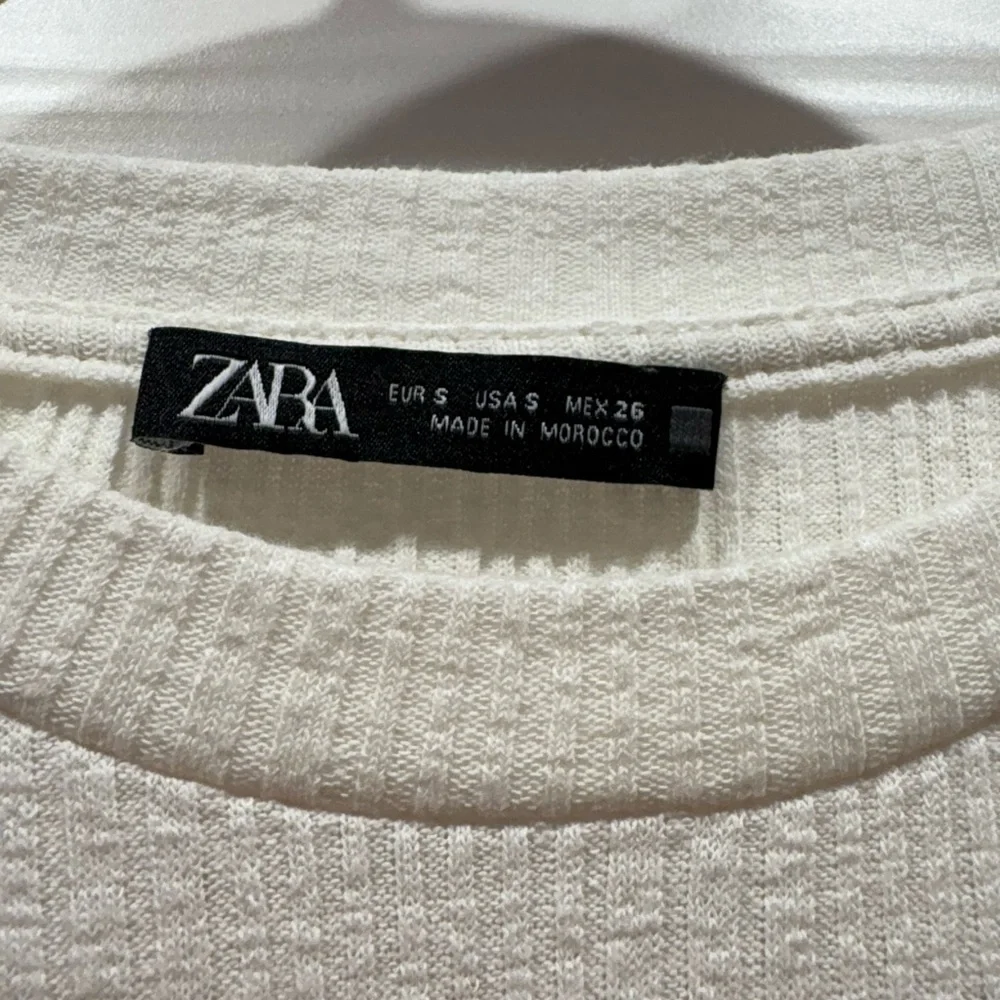ZARA Women’s Cream & White Blouse - Picture 2 of 4